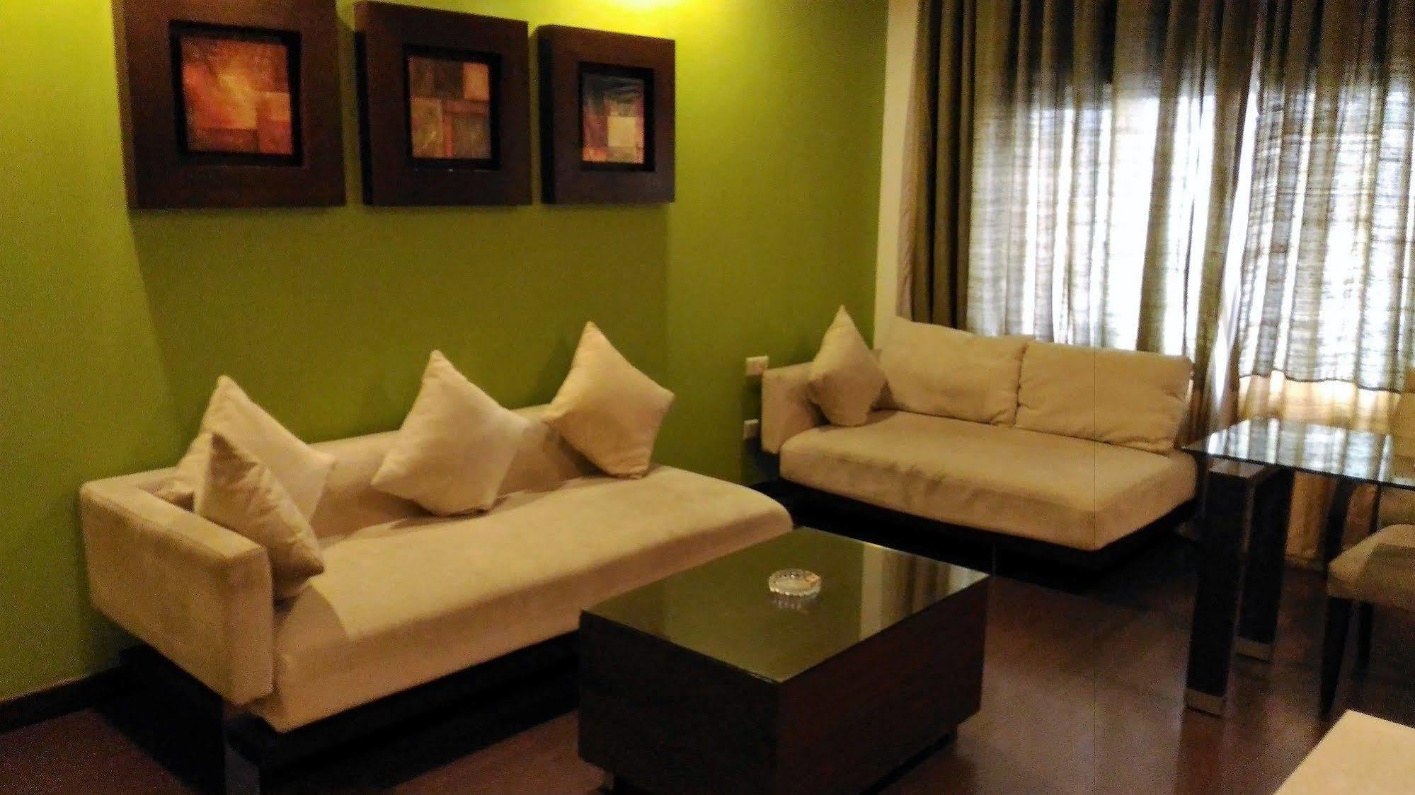 Hotel Taj Tristar Hyderabad Esterno foto